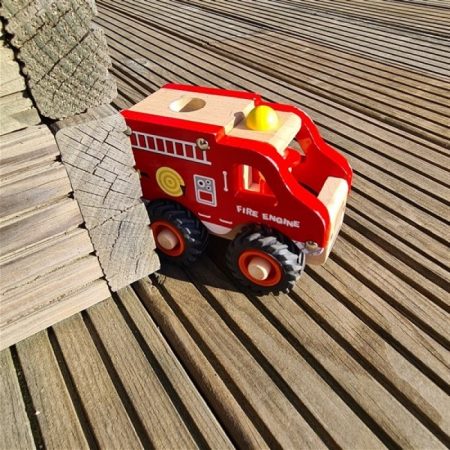 Egmont Toys fa játék tűzoltóautó